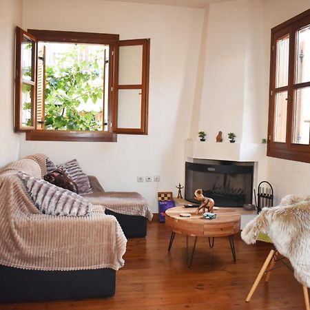 Delfi'S Cozy Maisonette المظهر الخارجي الصورة