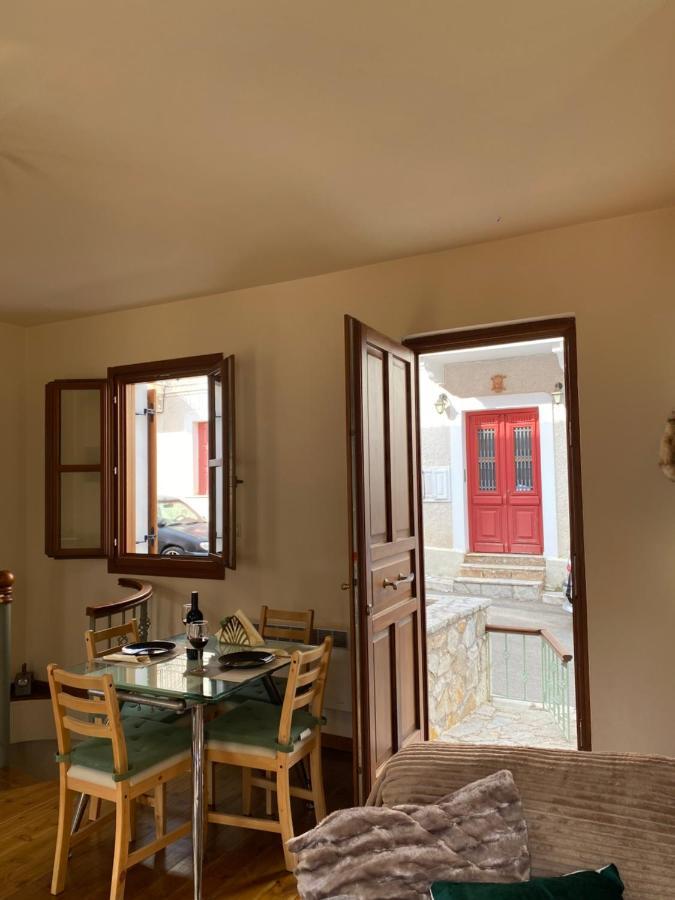 Delfi'S Cozy Maisonette المظهر الخارجي الصورة